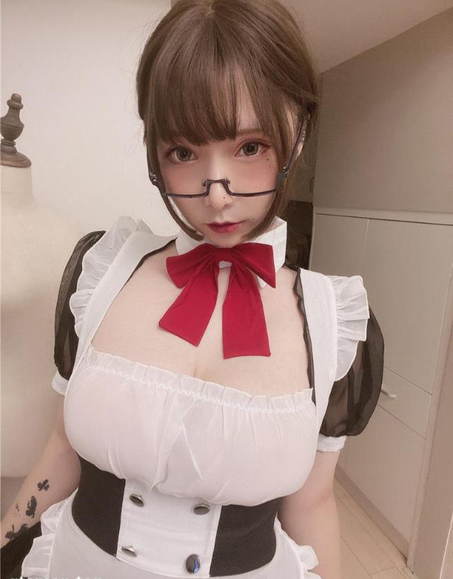 次屁啦 超清美图图集[5套][持续更新]-尤坊沐