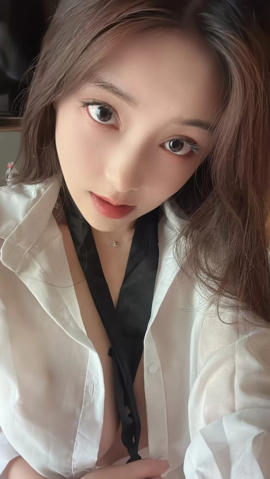 【微-密】奶雯-九月系列 [24P-40M]-尤坊沐