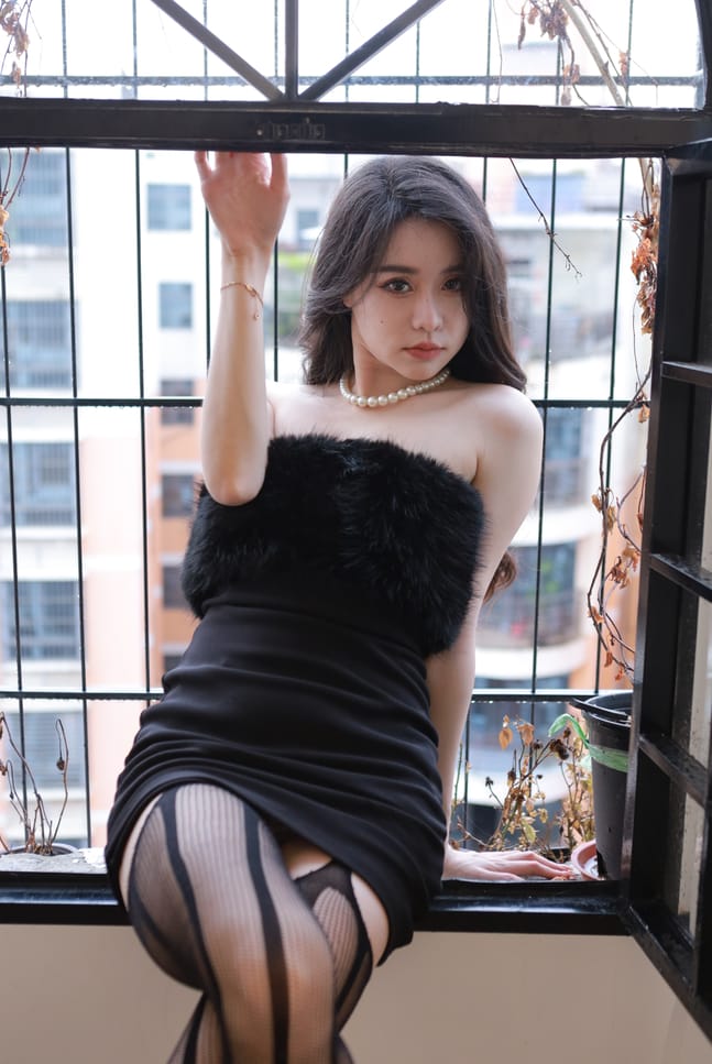 【微-密】SIA不吃鱼-虾线黑丝 [51P-367M]-尤坊沐