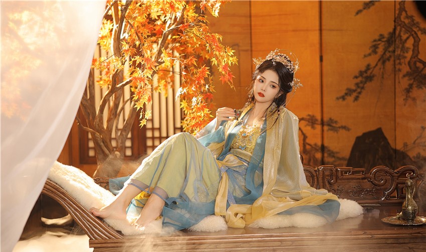 苏嫣嫣阿姨 白茶清欢 [12P-115MB]-尤坊沐