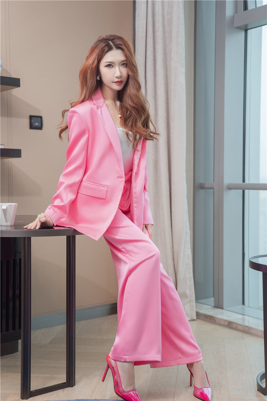 图片[4]-源纱希喵喵喵 与女上司一起出差的意外发现[55P-1.55GB]-尤坊沐