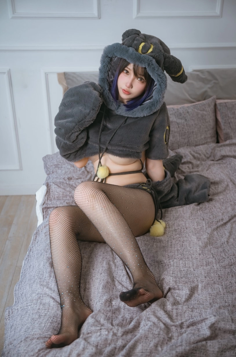 狐洛洛子 NO.01 月之伊布 [45P-571MB]-尤坊沐