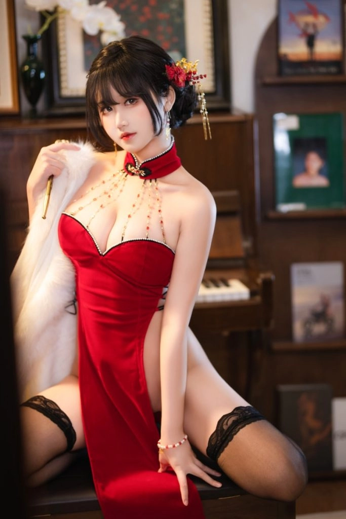 三度_69 – NO.084 红丝绒旗袍 [753V-704MB]-尤坊沐