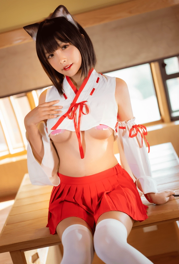 Neko薇薇 – 微博美少女Coser【持续更新中】-尤坊沐