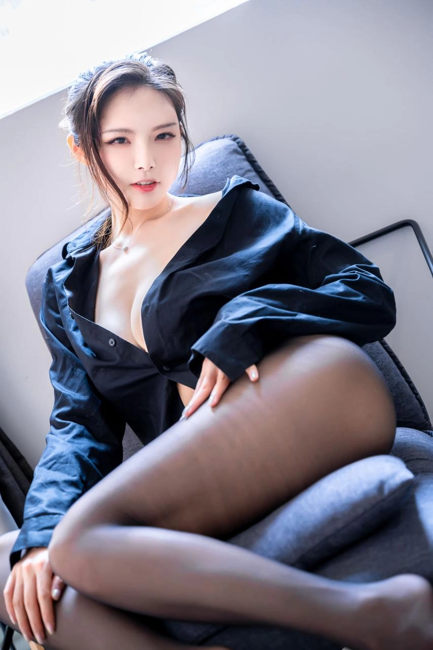 秋和柯基 – 写真作品资源合集【持续更新中】-尤坊沐